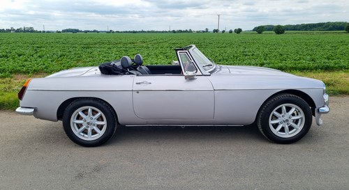 1976 MGB V8 Roadster In vendita (immagine 22 di 86)