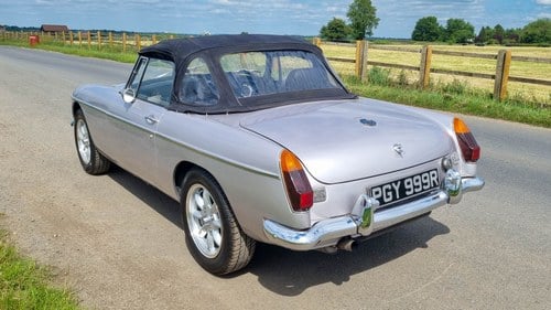 1976 MGB V8 Roadster In vendita (immagine 5 di 86)