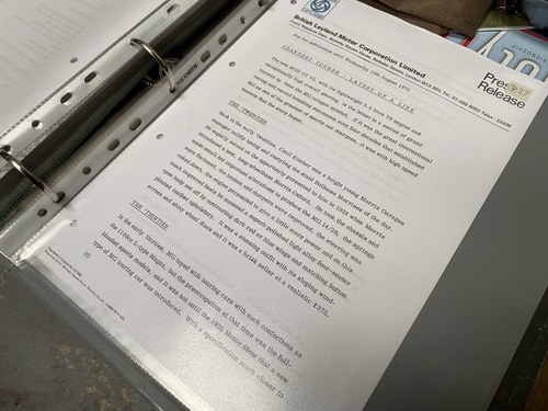 NO RESERVE - 1974 MGB GT V8 (ADO 75 development car) zum Verkauf (Bild 235 von 244)