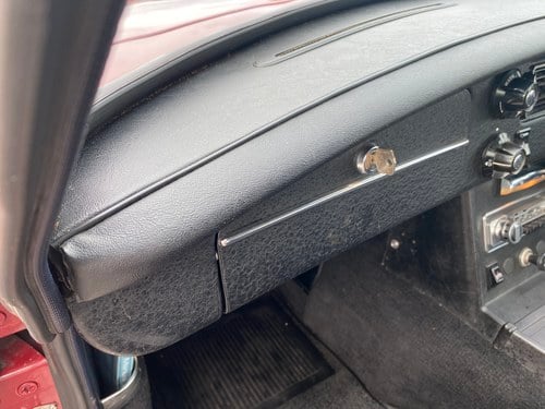 NO RESERVE - 1974 MGB GT V8 (ADO 75 development car) zum Verkauf (Bild 32 von 244)