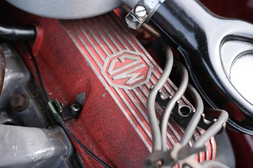 NO RESERVE - 1974 MGB GT V8 (ADO 75 development car) zum Verkauf (Bild 214 von 244)