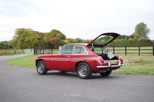 NO RESERVE - 1974 MGB GT V8 (ADO 75 development car) zum Verkauf (Bild 10 von 244)