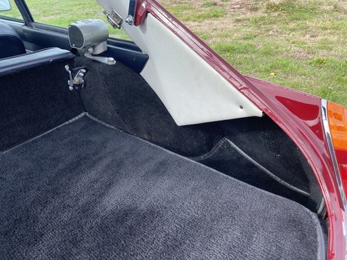 NO RESERVE - 1974 MGB GT V8 (ADO 75 development car) zum Verkauf (Bild 97 von 244)