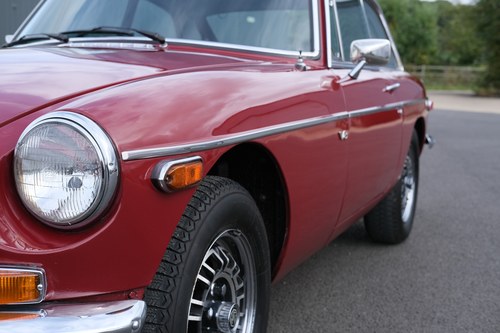 NO RESERVE - 1974 MGB GT V8 (ADO 75 development car) zum Verkauf (Bild 118 von 244)