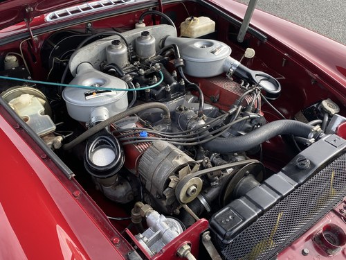 NO RESERVE - 1974 MGB GT V8 (ADO 75 development car) zum Verkauf (Bild 199 von 244)