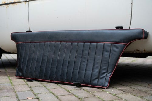 NO RESERVE - 1966 MGB GT à vendre (picture 62 of 167)