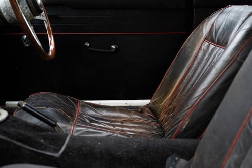 NO RESERVE - 1966 MGB GT à vendre (picture 19 of 167)