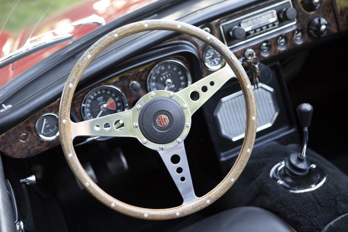 1965 MG MGB Roadster En venta (imagen 28 de 169)