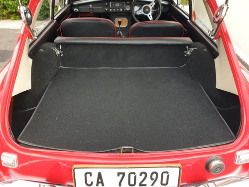 1968 MGB GT For Sale (picture 49 of 83)