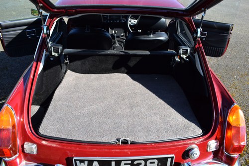 NO RESERVE - 1971 MGB GT For Sale (picture 40 of 79)