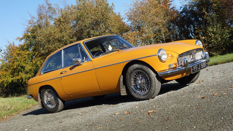 NO RESERVE! - 1972 MGB GT For Sale (picture 1 of 162)