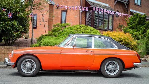 1972 MGB GT For Sale (picture :index of 10)