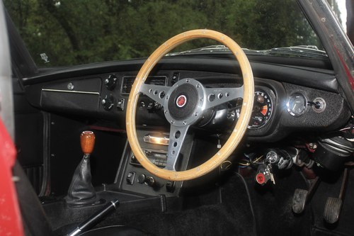 1974 MG B GT 1950cc MGB En venta (imagen 26 de 148)