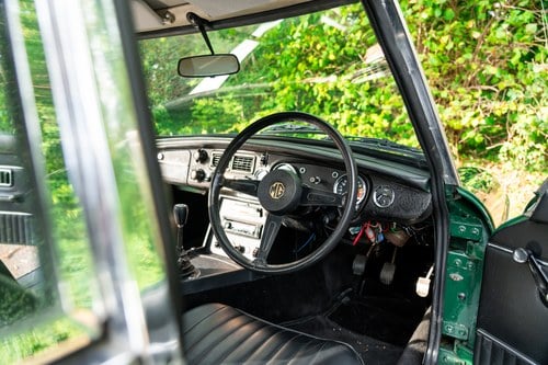 1975 MG B GT Jubilee Edition En venta (imagen 17 de 119)