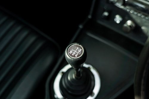 1975 MG B GT Jubilee Edition En venta (imagen 22 de 119)