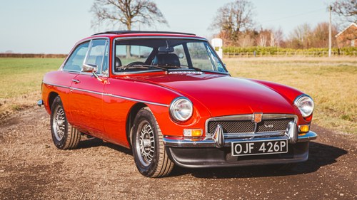 1975 MGB GT V8 For Sale (picture 1 of 92)