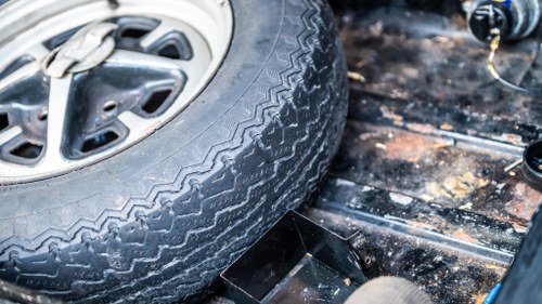 NO RESERVE - 1977 MGB GT In vendita (immagine 59 di 189)