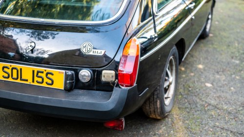 NO RESERVE - 1977 MGB GT In vendita (immagine 70 di 189)