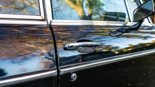 NO RESERVE - 1977 MGB GT In vendita (immagine 91 di 189)