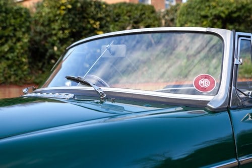 1968 MGB Roadster For Sale (picture 100 of 254)