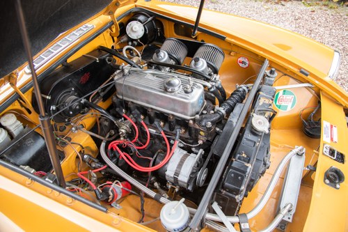 1973 MGB Roadster zum Verkauf (Bild 131 von 235)