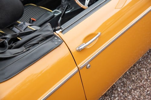 1973 MGB Roadster zum Verkauf (Bild 89 von 235)