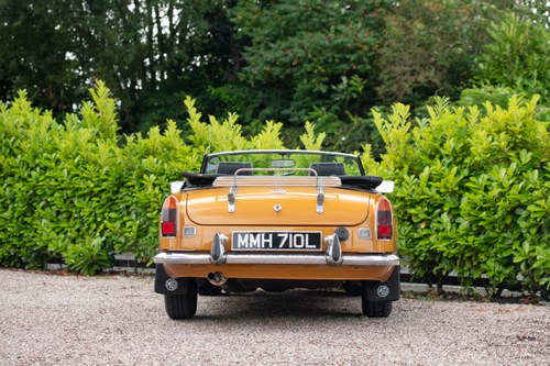 1973 MGB Roadster zum Verkauf (Bild 5 von 235)