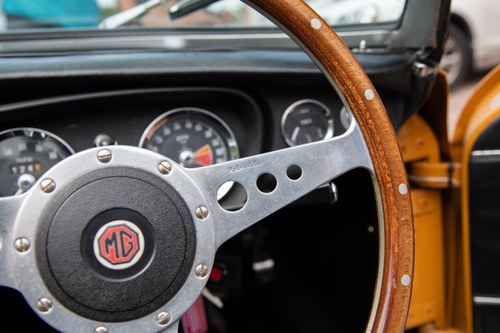 1973 MGB Roadster zum Verkauf (Bild 62 von 235)