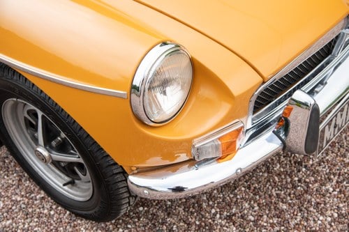 1973 MGB Roadster zum Verkauf (Bild 96 von 235)