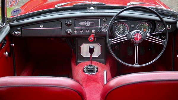 1963 MG MGB Roadster 'Pull Handle' For Sale (picture :index of 43)