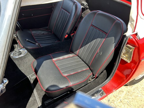 1963 MGB Roadster In vendita (immagine 94 di 280)