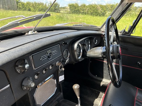 1963 MGB Roadster In vendita (immagine 63 di 280)