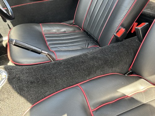 1963 MGB Roadster In vendita (immagine 67 di 280)