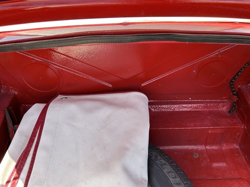 1963 MGB Roadster In vendita (immagine 117 di 280)