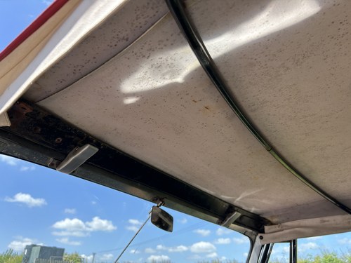 1963 MGB Roadster In vendita (immagine 86 di 280)