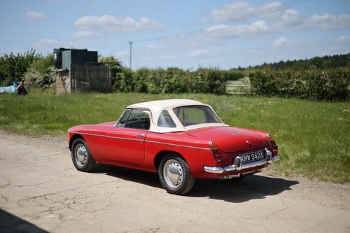 1963 MGB Roadster In vendita (immagine 21 di 280)