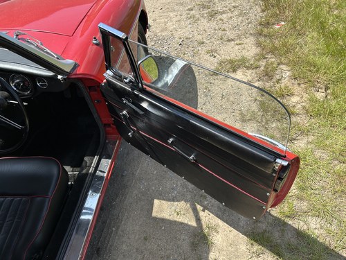 1963 MGB Roadster In vendita (immagine 52 di 280)