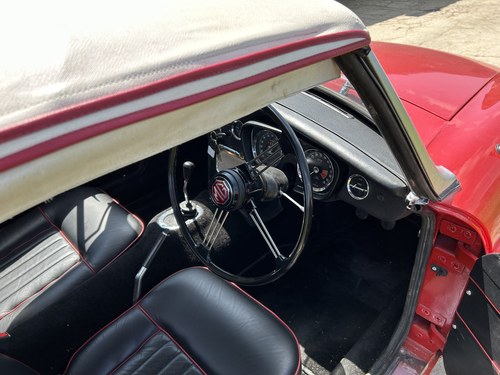 1963 MGB Roadster In vendita (immagine 57 di 280)