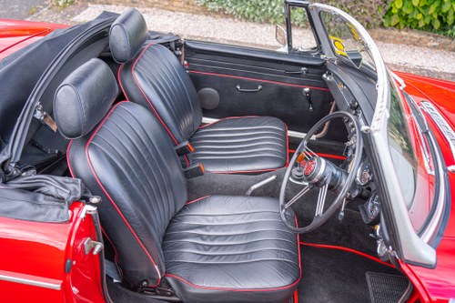 1964 MGB Roadster Te koop (foto 47 van 144)