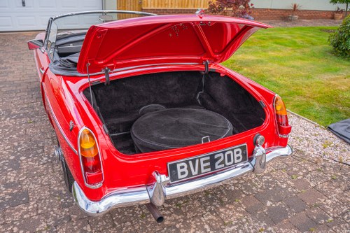 1964 MGB Roadster Te koop (foto 65 van 144)