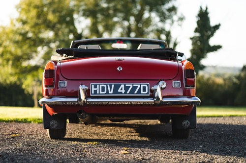 1966 MG MGB Roadster In vendita (immagine 15 di 93)