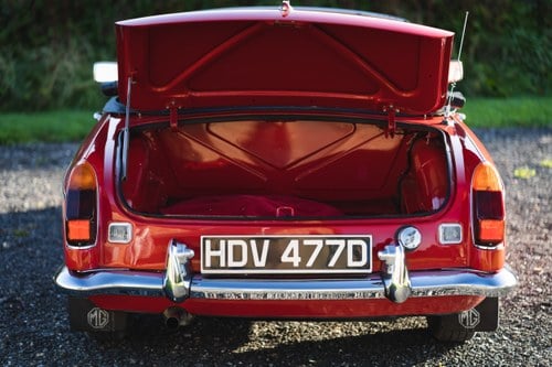 1966 MG MGB Roadster In vendita (immagine 47 di 93)