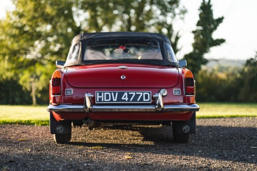 1966 MG MGB Roadster In vendita (immagine 14 di 93)