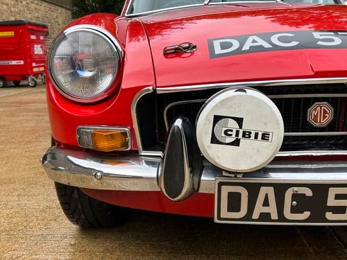 1971 MG MGB GT Rally-Prepared Car In vendita (immagine 155 di 321)