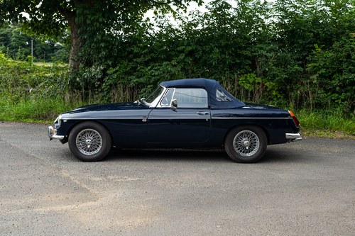 1971 MGB Roadster Te koop (foto 4 van 131)