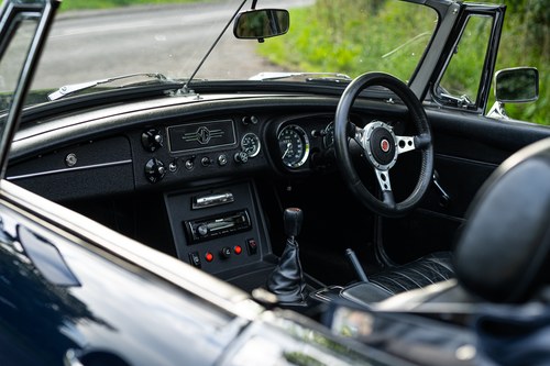 1971 MGB Roadster Te koop (foto 21 van 131)