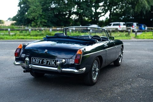1971 MGB Roadster Te koop (foto 6 van 131)