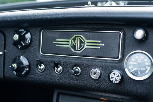 1971 MGB Roadster Te koop (foto 49 van 131)