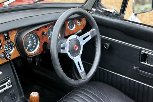 1972 MGB Roadster In vendita (immagine 38 di 116)