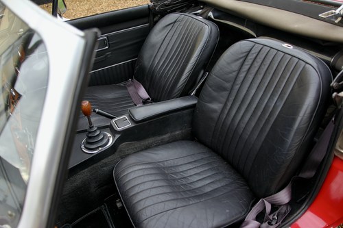 1972 MGB Roadster In vendita (immagine 46 di 116)